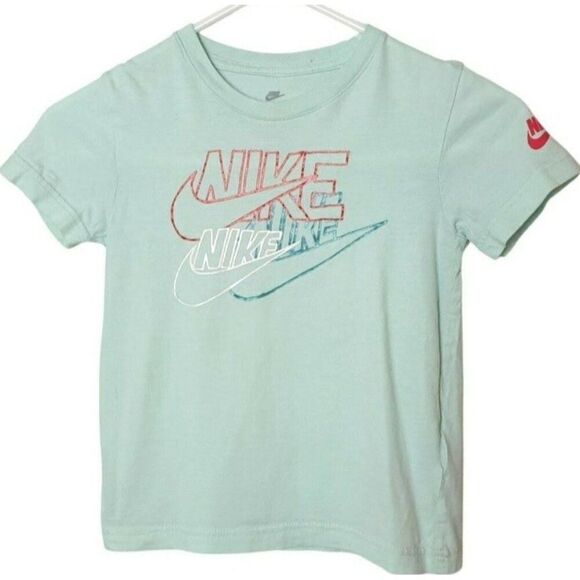 Nike Girls Tee S Mint Green Athletic Fit Triple Swoosh Logo School Sporty 5-6 yr - Picture 1 of 4